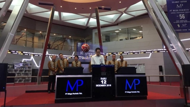 Pencatatan Perdana Saham PT Mega Perintis Tbk (Zone) di Bursa Efek Indonesia (BEI). (Foto: Abdul Latif/kumparan)
