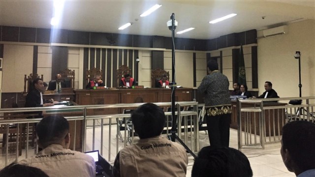 Wakil Ketua DPR RI Utut Adianto di pengadilan Tipikor Semarang. (Foto: Afiati Tsalitsati/kumparan)