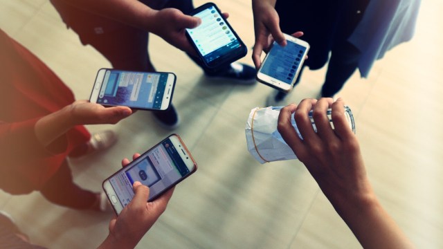 Jebakan arisan online. (Foto: Aditia Noviansyah/kumparan)