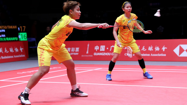 Greysia Polii/Apriyani Rahayu bertanding di babak grup BWF World Tour Finals 2018. (Foto: Dok. PBSI)