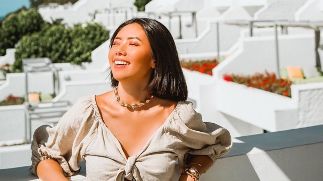 Mandi sinar matahari, cara Olivia Lazuardy lawan psoriasis. (Foto: Dok. Olivia Lazuardy)