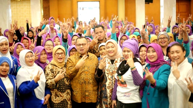Sudirman Said bersama Perempuan Mukti. (Foto: Dok. Tim Media Sudirman Said)