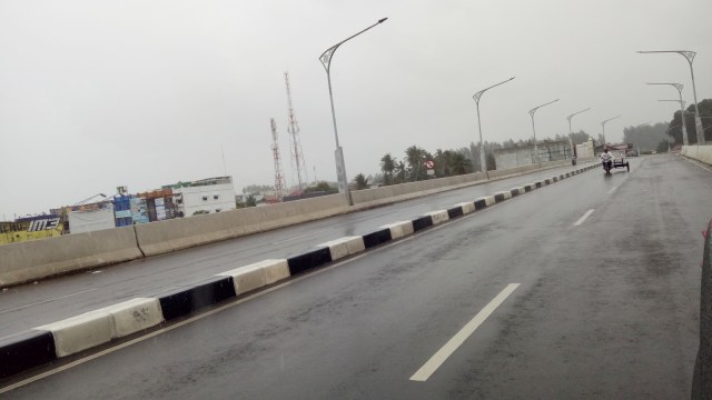 Flyover Simpang Surabaya di Banda Aceh. (Foto: Adim Mugni/kumparan)