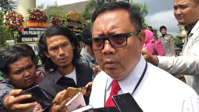 Direktur Ditreskrimum Polda DIY, Kombes Pol Hadi Utomo saat di jumpai di Polda DIY Jumat (14/12). (Foto: Arfiansyah Panji Purnandaru/kumparan)