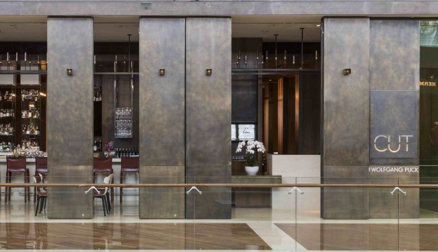 Bagian depan CUT Restaurant (Foto: Dok. Marina Bay Sands)