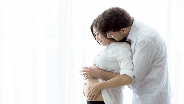 Hamil Happy Meski Tanpa Suami Mendampingi