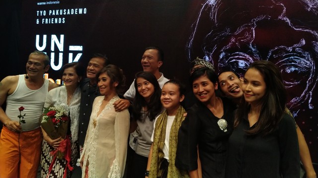 Teater "Ibu" oleh Tio Pakusadewo (Foto: Maria Gabriella/kumparan)