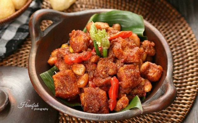 Ilustrasi Sambal Goreng Kentang Krecek (Foto: Instagram @hanifah_nrm)