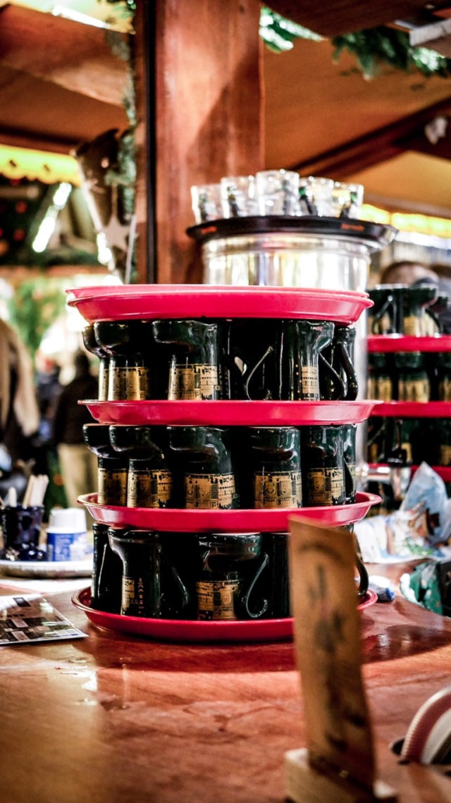 Mukbang Jajanan Pasar Porsi Jumbo di Christmas Market Jerman (11)