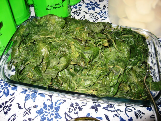 Sayur daun singkong (Foto: flickr/ Indra Pramana)