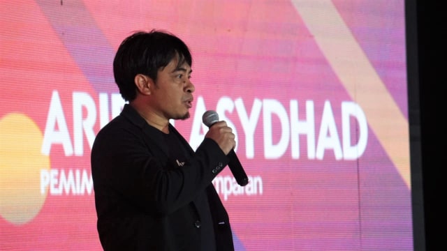 Pemimpin Redaksi kumparan Arifin Asydhad saat memberikan sambutan di peluncuran kumparan Pemilupedia, Hotel The Westin, Jakarta Selatan, Senin (17/12/2018). (Foto: Iqbal Firdaus/kumparan)