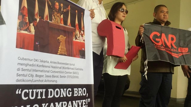 Garda Nasional untuk Rakyat (GNR) laporkan Gubernur DKI Jakarta Anies Baswedan ke Bawaslu. (Foto: Mirsan Simamora/kumparan)