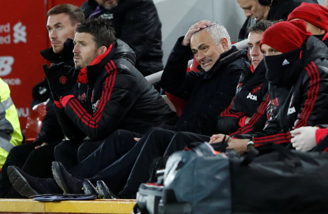 Jika Pecat Jose Mourinho, Manchester United Bakal Rugi Ratusan Miliar