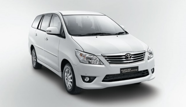 Grand New Kijang Innova lansiran 2011.  (Foto: Wikipedia)