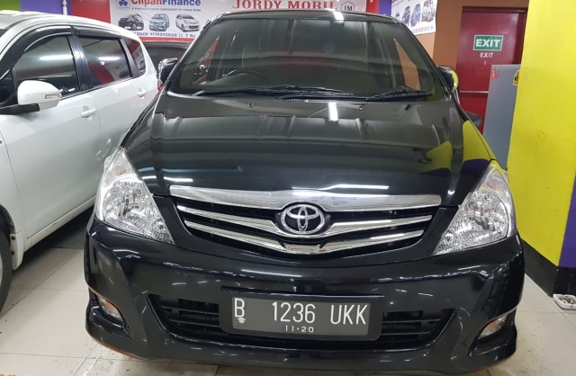 Kijang Innova lansiran 2011 tipe G bensin. (Foto: Kijang Innova lansiran )