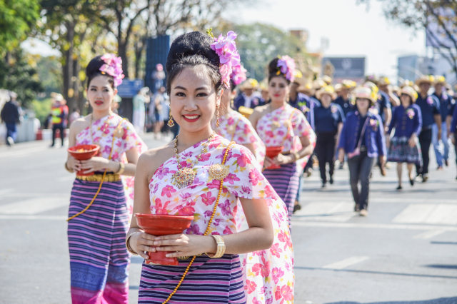 Senyum Wanita Thailand (Foto: Shutter Stock)