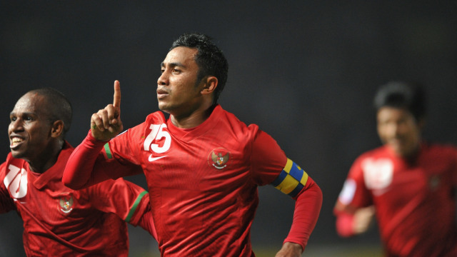 Firman Utina di Pertandingan AFF Suzuki 2010. (Foto: AFP/ADEK BERRY)
