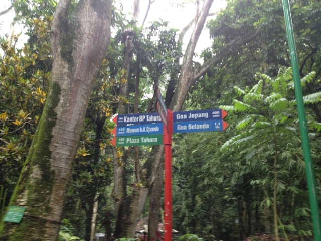 Liburan Sekolah, ke Tahura Djuanda Saja (1)