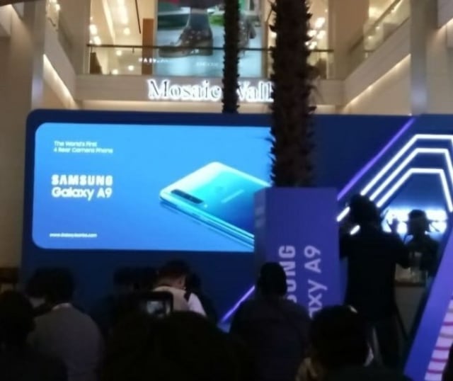 SMARTPHONE PERTAMA DENGAN 4 KAMERA BELAKANG MILIK SAMSUNG GALAXY A9 2018 (2)