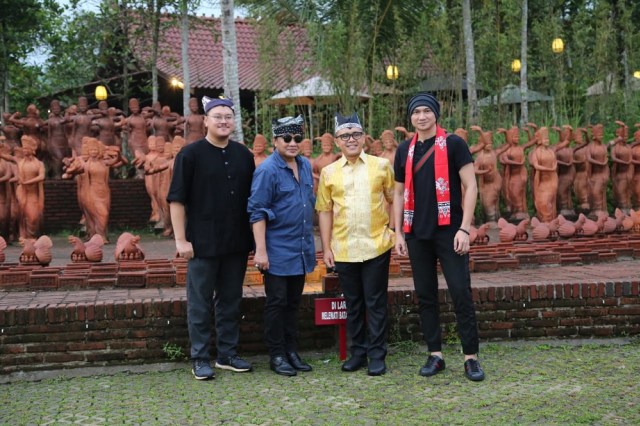Anji dan 2D Bawakan Lagu Khusus di Malam Perayaan Hari Jadi Banyuwangi