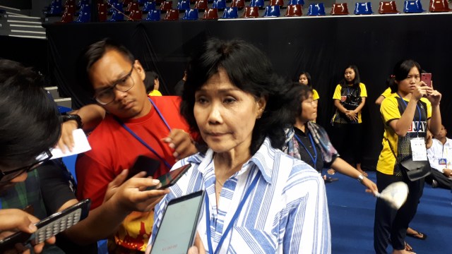 Imelda Wigoeno, Ketua Umum PB Jaya Raya Jakarta, di Kejurnas PBSI 2018. (Foto: Karina Nur Shabrina/kumparan)