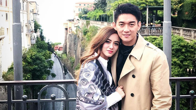 Ifan Seventeen dan istri, Dylan Sahara. (Foto: instagram/ifanseventeen)