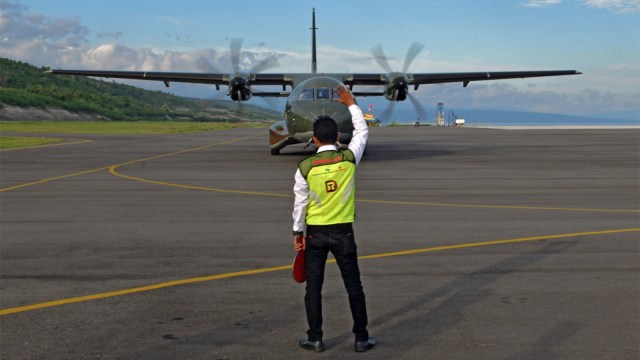 Peresmian Bandara Syukuran Aminuddin Amir di Luwuk, Banggai, Sulteng, Minggu (23/12/2018). (Foto: Agus Suparto - Presidential Palace)