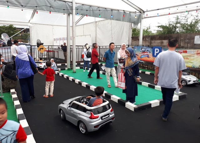 XPander Tons of Real Happines Tumpah Ruah di Bandung (2)