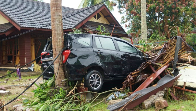 Kondisi Hotel Mutiara Carita usai diterjang tsunami di Selat Sunda. (Foto: Helmi Afandi Abdullah/kumparan)