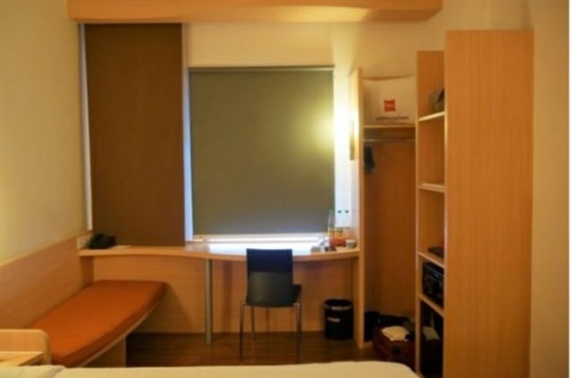 FASILITAS YANG ADA DI HOTEL IBIS CAWANG (9)