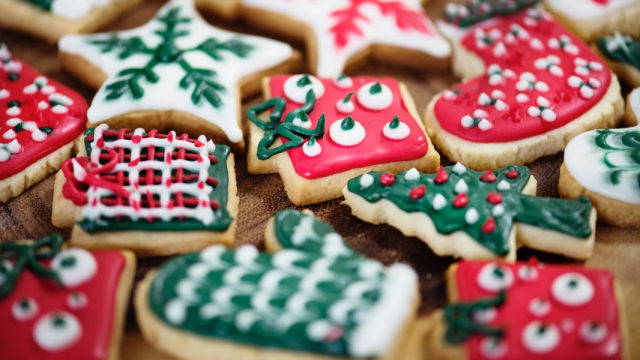 Kue-kue natal (Foto: Pexels)