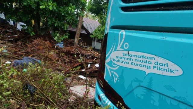 Kondisi Hotel Mutiara Carita usai diterjang tsunami di Selat Sunda. (Foto: Helmi Afandi Abdullah/kumparan)