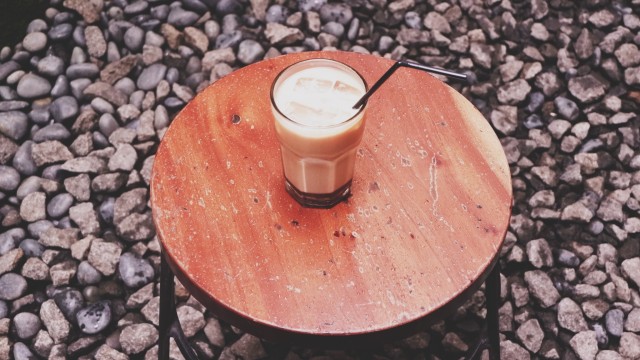 5 Coffee Shop di Jakarta Selatan yang Asyik Buat Nongkrong (6)