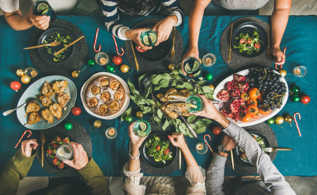 Ilustrasi jamuan makan Foto: Shutter Stock