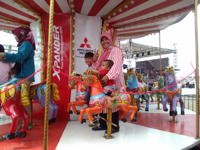 Seru-Seruan Bersama Keluarga Di Xpander Tons of Real Happiness Bandung (4)