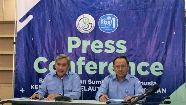 Konferensi pers Badan Riset dan Sumber Daya Manusia Kelautan dan Perikanan (BRSDM) di Gedung Mina Bahari, Kementerian Kelautan dan Perikanan. (Foto: Elsa Olivia Karina L Toruan/kumparan)