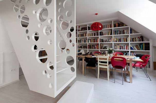 9 Model Tangga Rumah Unik, Pas Buat Keluarga Kreatif! (3)