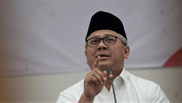 Ketua Komisi Pemilihan Umum (KPU) Arief Budiman saat memberikan keterangan pers di Gedung KPU RI, Jakarta. Foto: Fanny Kusumawardhani/kumparan