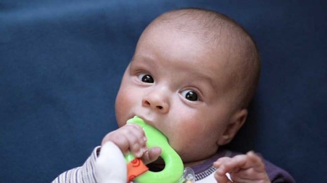 Review: Dr. Brown's Massaging Teether