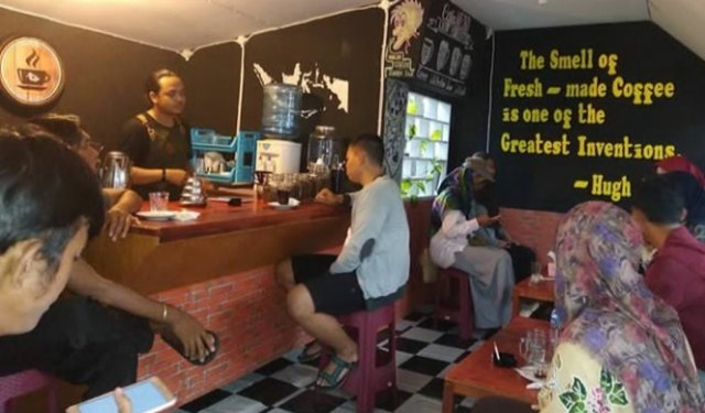 Kedai Kopi Yoi, Ngopi Enak di Serui Papua (1)