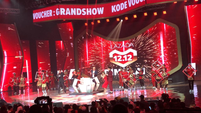 com-Lazada Grand Show 2018 (Foto: Lazada)