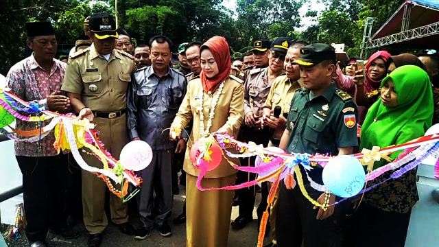 2 Jembatan Baru, KadoTahun Baru bagi Ribuan Warga Wlahar Larangan Brebes