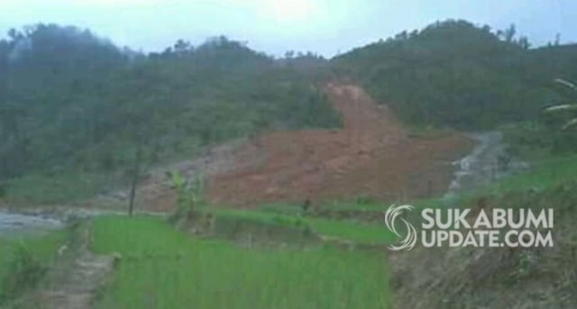 Longsor Timbun Satu Kampung di Kecamatan Cisolok, Sukabumi