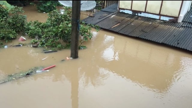 Kondisi banjir di Labuan, Pandeglang. (Foto: Dok. Istimewa)