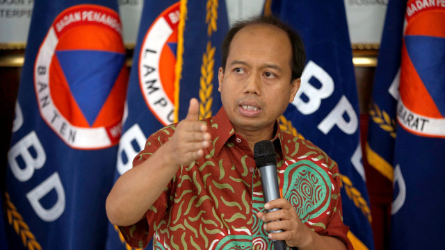 Kepala Pusat Data Informasi dan Humas BNPB, Sutopo Purwo Nugroho. (Foto: REUTERS/Willy Kurniawan)