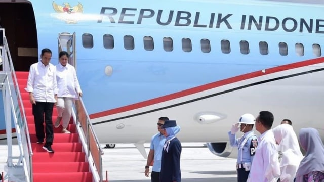 Kisah Pramugari Kepresidenan Kaget Lihat Jokowi Bersihkan Meja Makan (2)
