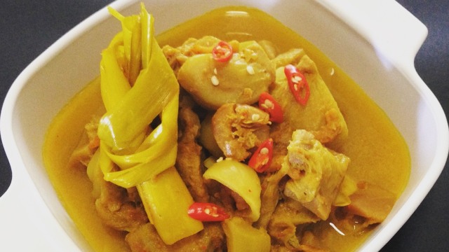 Gulai cempedak (Foto: Instagram: @getbusyyumi)