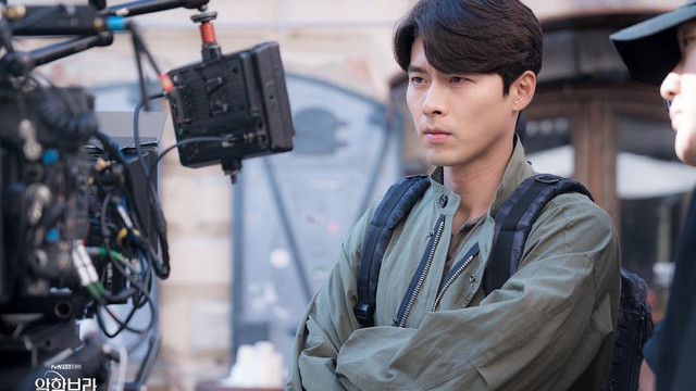Hyun Bin (Foto: Instagram @tvndrama.official)