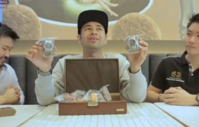 11 Jam Tangan yang Dipamerkan Raffi Ahmad Harganya Puluhan Miliar, Punya Raffi Bukan?