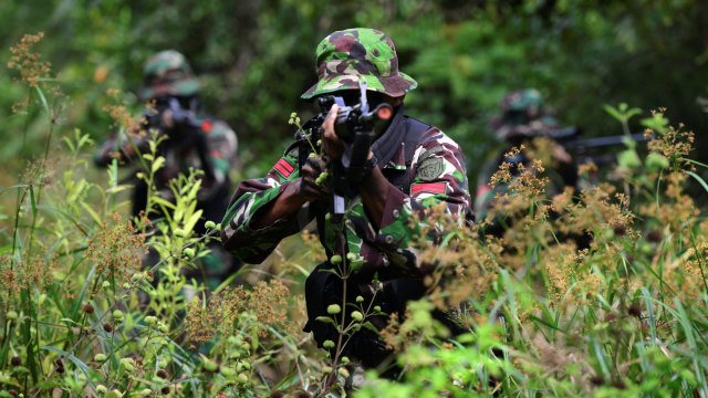 Ilustrasi pengamanan TNI. (Foto: AFP/CHAIDEER MAHYUDDIN)